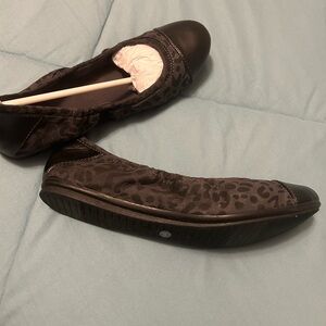 Easy spirit Gessica flats size 9m